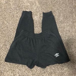 FREE SHIP 🔥3/$30🔥  Umbro size L sweats